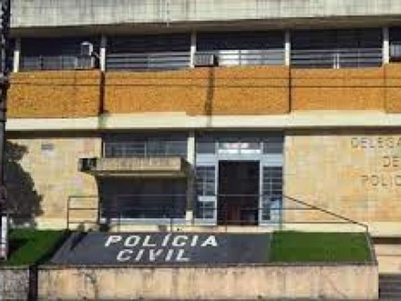 Jovem é preso após abordar idoso na rua e obrigá-lo a sacar R$ 5 mil em caixa eletrônico